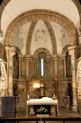 Parte semicircular del ábside de la iglesia de Ferreira do Pantón